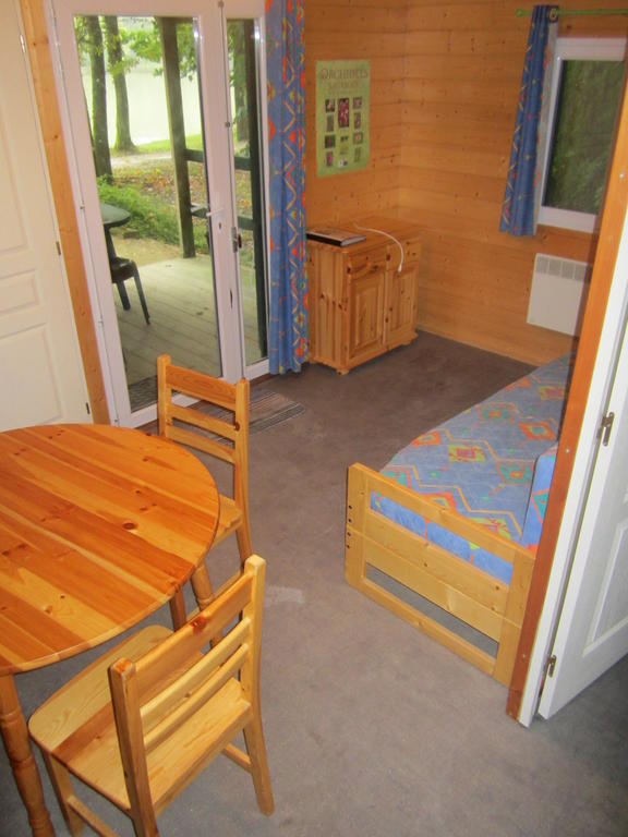 Chalet De La Heronniere Chef-Boutonne Room photo